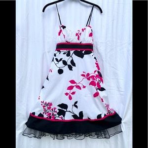 🖤💕 Petty Coat Floral Dress | Tie Waist 💕🖤